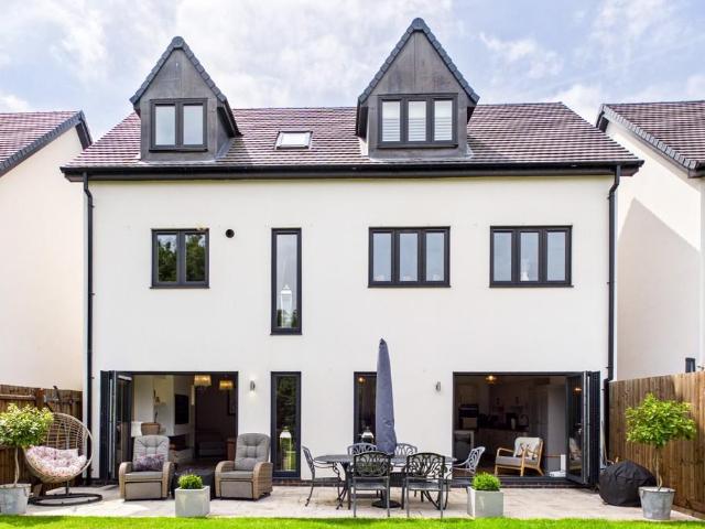 House for sale in Thringstone, Leicestershire