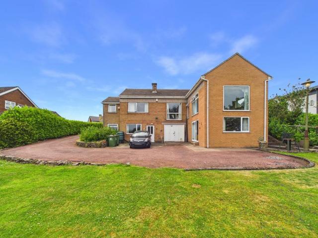 House for sale in Kedleston, East Midlands