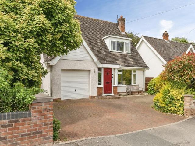 House for sale in St Asaph, Wales