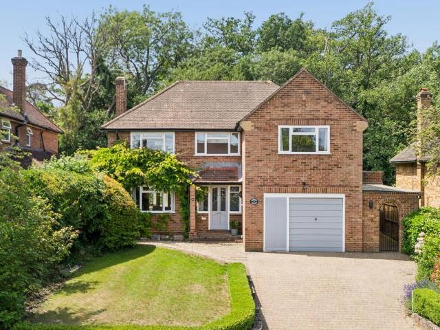 House for sale in Bray Wick, Maidenhead