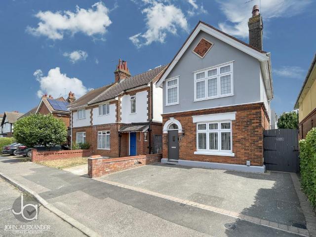 House for sale in Fordham Heath, Essex