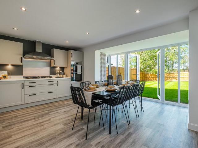 House for sale in Drakelow Park, Egginton