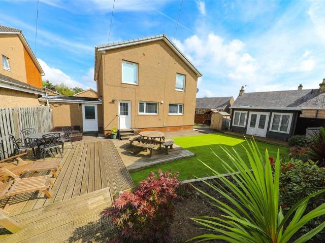 House for sale in Newcastle, Leslie