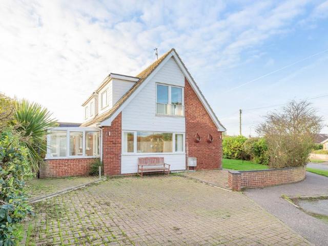 House for sale in Stokesby, Norfolk