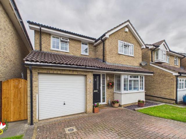 House for sale in Hucclecote Green, Gloucester