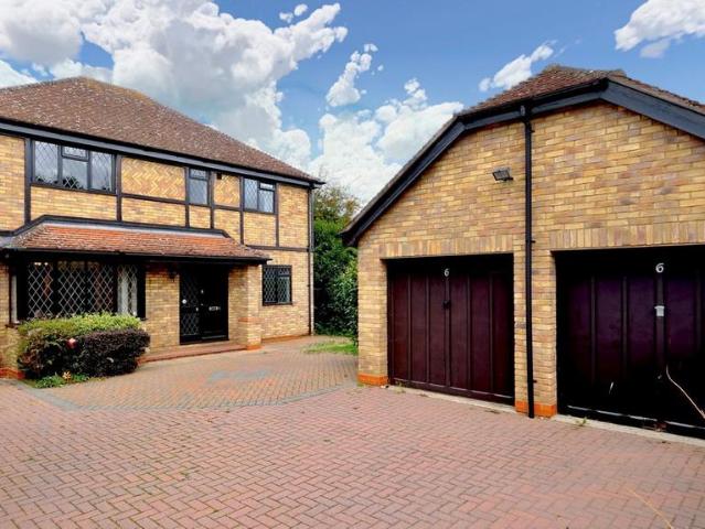 House for sale in Wyton, Huntingdon