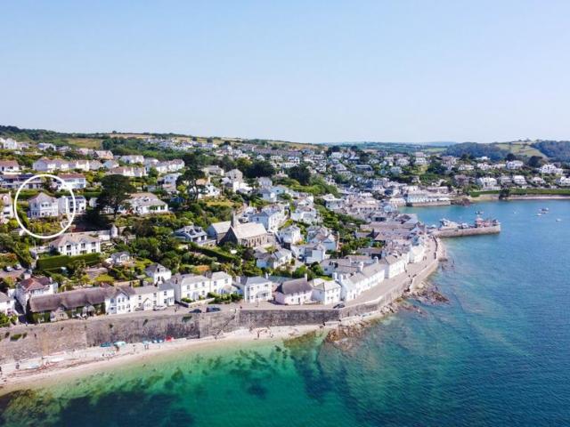 House for sale in St Mawes, Cornwall