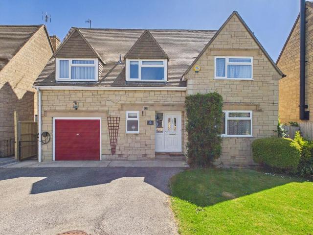 House for sale in Fossebridge, Gloucestershire