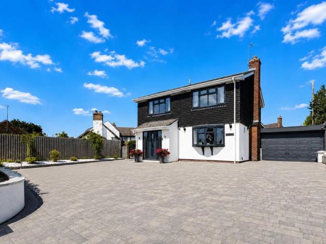 House for sale in Broad Green, Forthampton