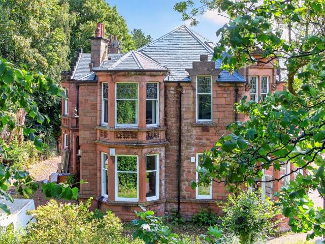 Flat for sale in Ibroxholm, Bellahouston