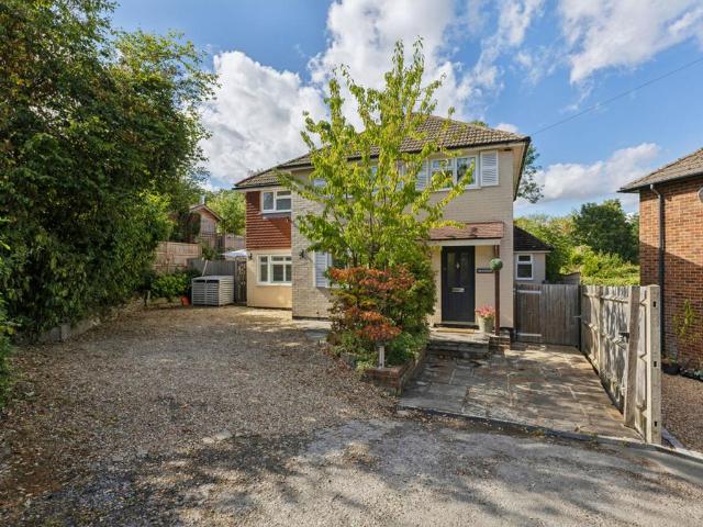 House for sale in Grayswood, Fole