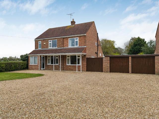 House for sale in Glinton, Peterborough