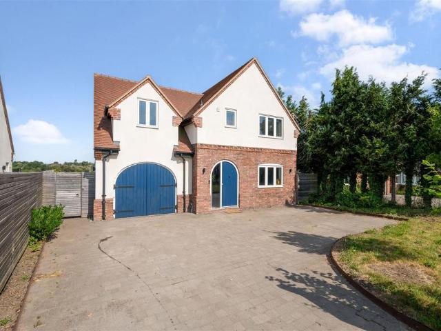 House for sale in Barton Stacey, Hampshire
