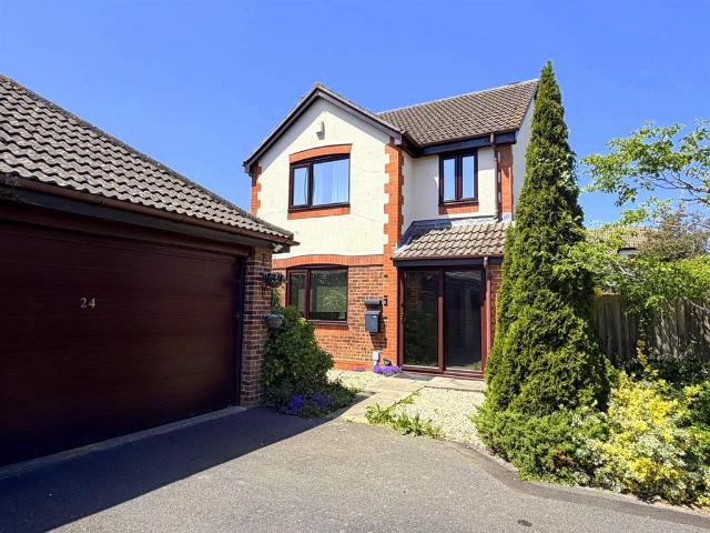 House for sale in Friday Street, Eastbourne