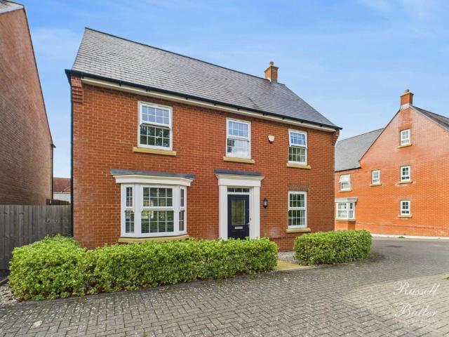 House for sale in Lace Hill, Buckingham