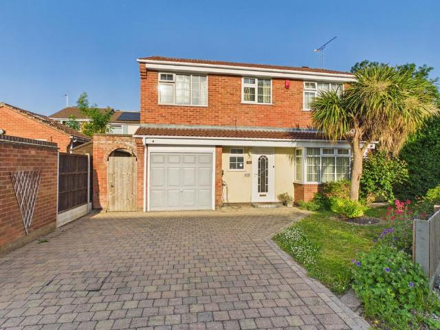 House for sale in Pinfold, Leicestershire