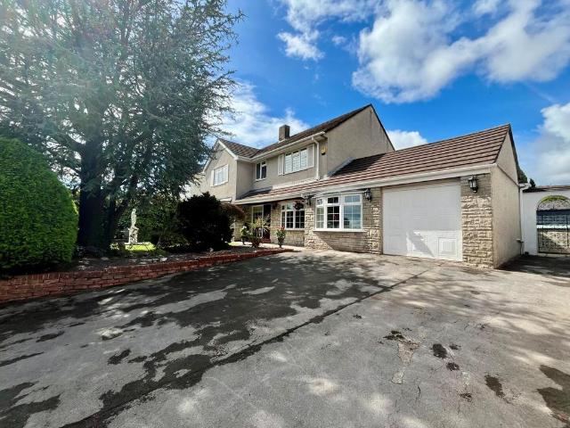 House for sale in Cefn Glas, Wales