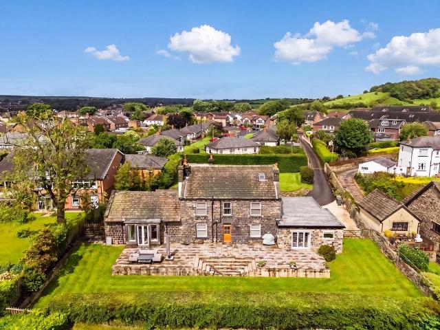 House for sale in Rawdon, West Yorkshire
