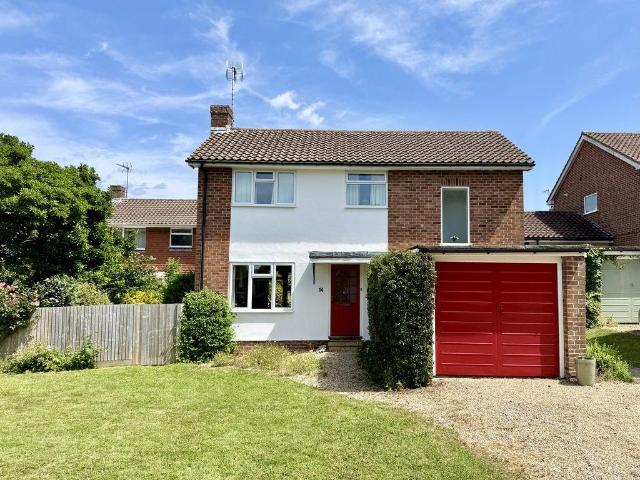House for sale in Perryfields, West Sussex