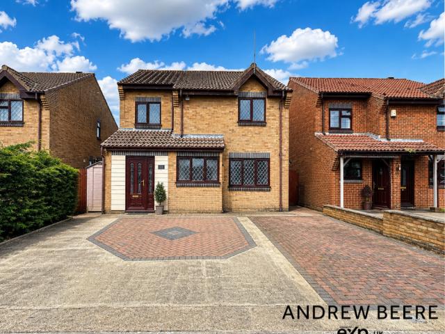 House for sale in Folkestone, Kent