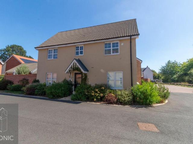 House for sale in Crostwick, Norfolk