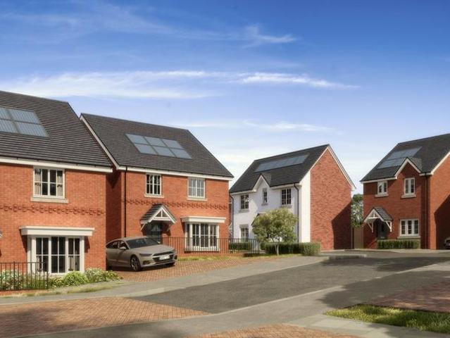 House for sale in Dixons Green, West Midlands