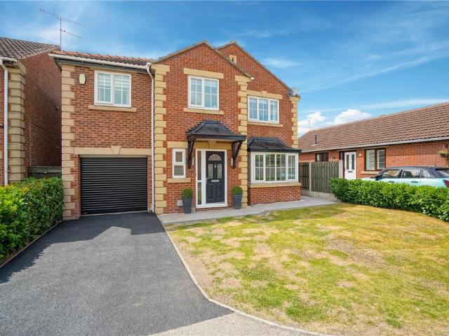 House for sale in Bramley, South Yorkshire