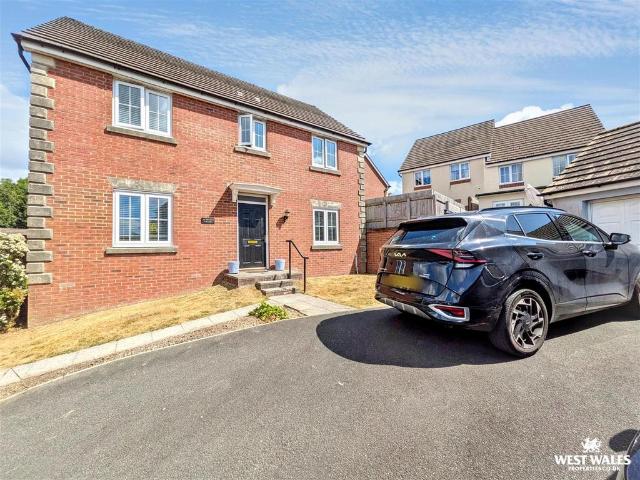 House for sale in Carmarthen, Wales