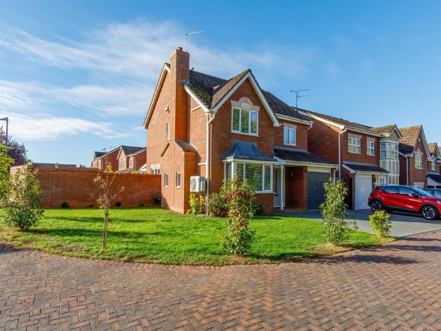 House for sale in Warwick Gates, Warwick