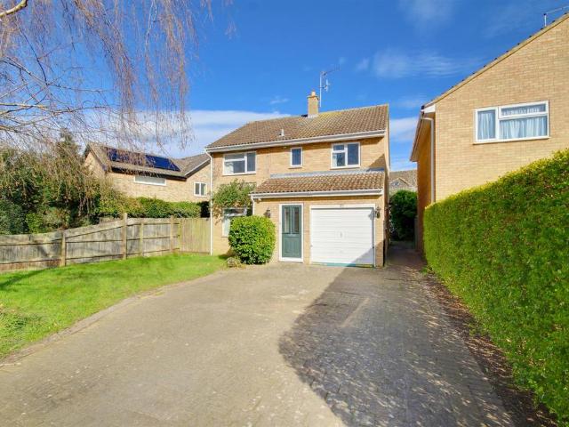 House for sale in Holywell-cum-Needingworth, Huntingdon