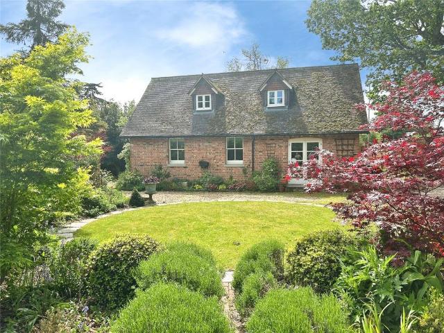 House for sale in Burghfield Hill, West Berkshire