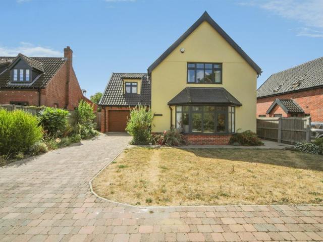 House for sale in Dickleburgh and Rushall, Burgh St Peter