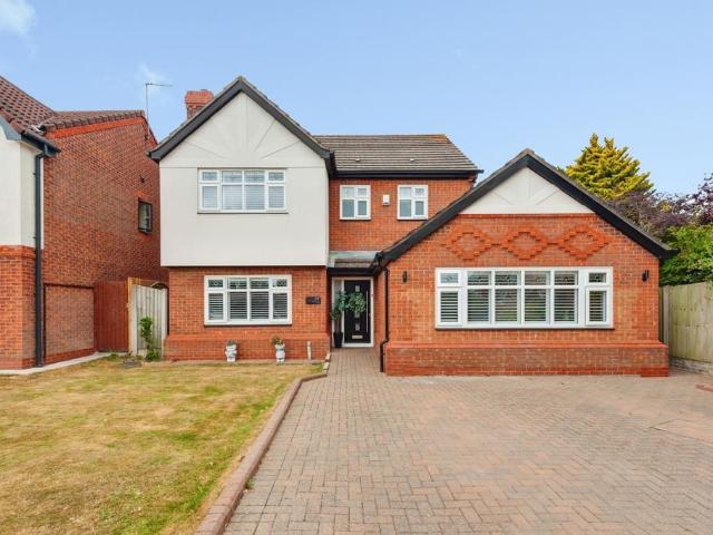 House for sale in Calderstones