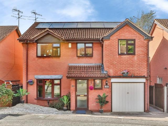 House for sale in Bulwell, City of Nottingham