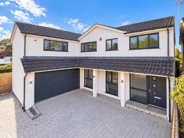 House for sale in Hackleton