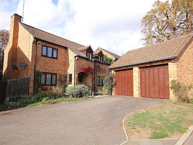 House for sale in Merefield, Far Cotton
