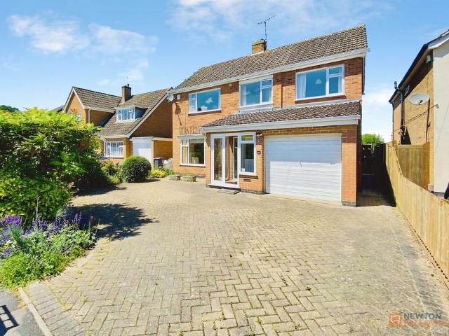 House for sale in Elmfield, Leicestershire