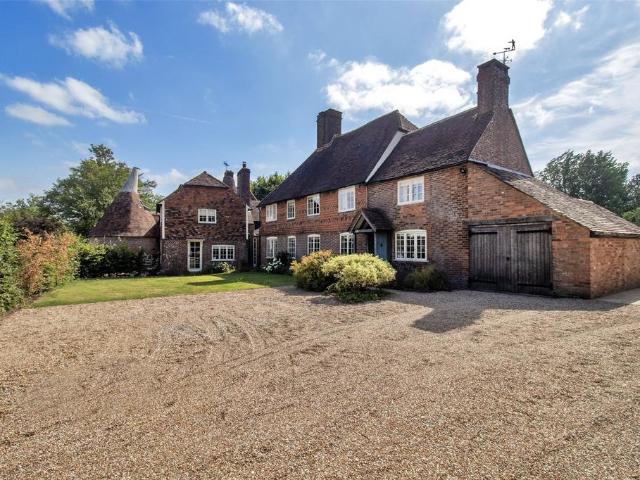 House for sale in Sandown Park, Kent