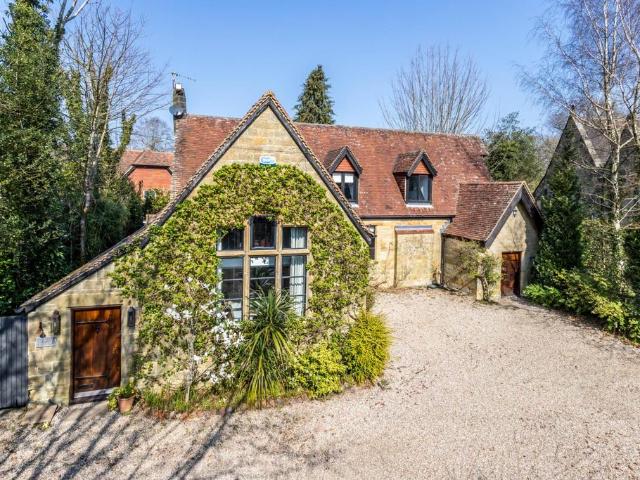 House for sale in Sandown Park, Kent