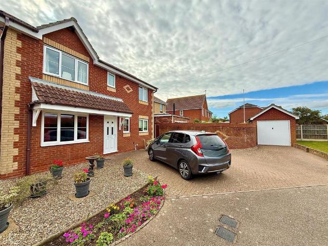 House for sale in Stokesby, Norfolk