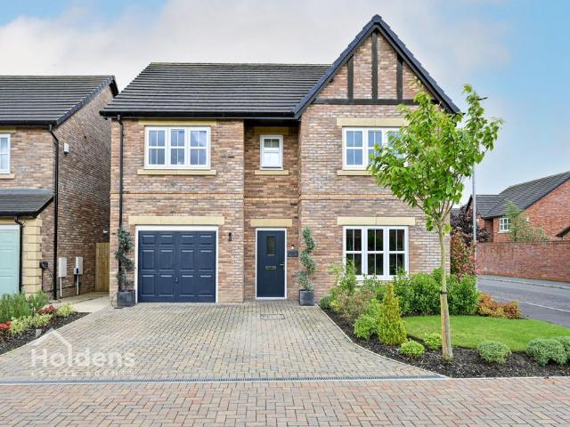 House for sale in Higher Bartle, Lancashire