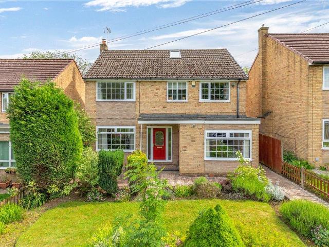 House for sale in Menston, West Yorkshire