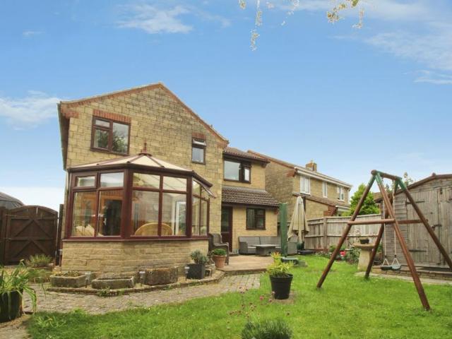 House for sale in Cricklade, Wiltshire