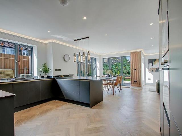 House for sale in New Barnet, Greater London