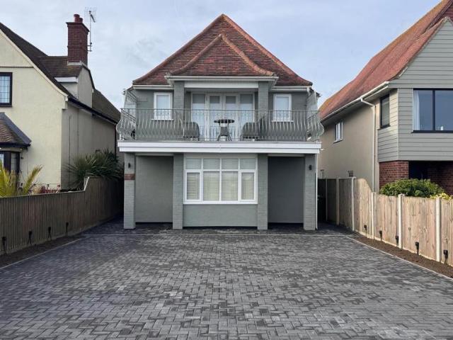 House for sale in Stokesby, Norfolk