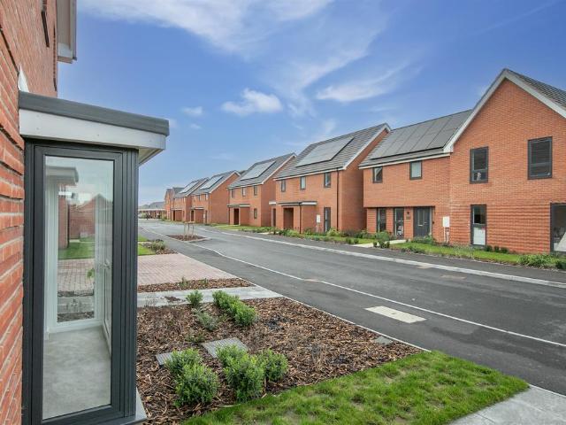 House for sale in Ramsey and Parkeston, Dale Hill