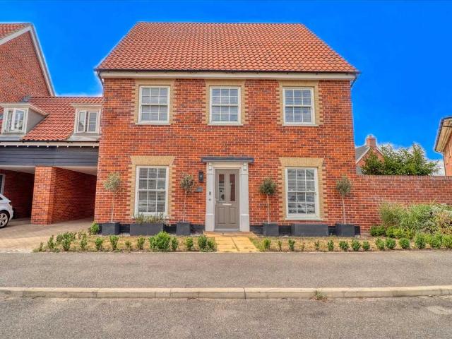 House for sale in Brightlingsea, Dale Hill