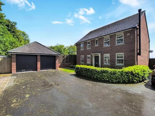 House for sale in Swincliffe, Birkenshaw