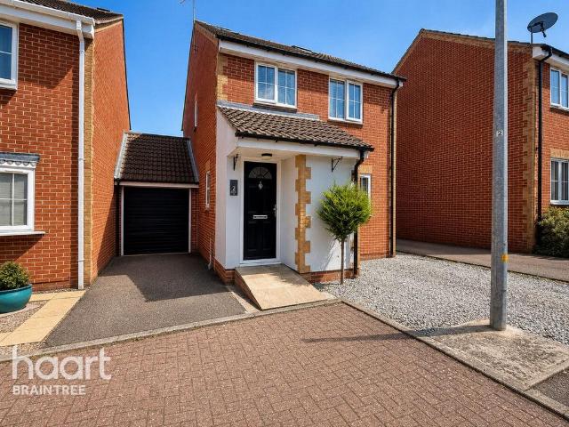 House for sale in Chipping Hill, Essex