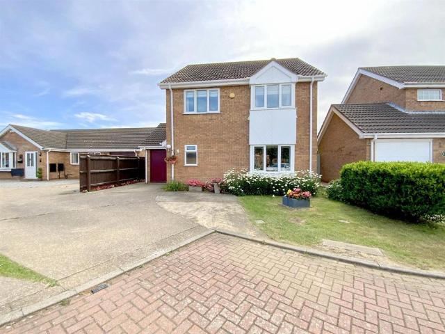 House for sale in Wybers Wood, North East Lincolnshire